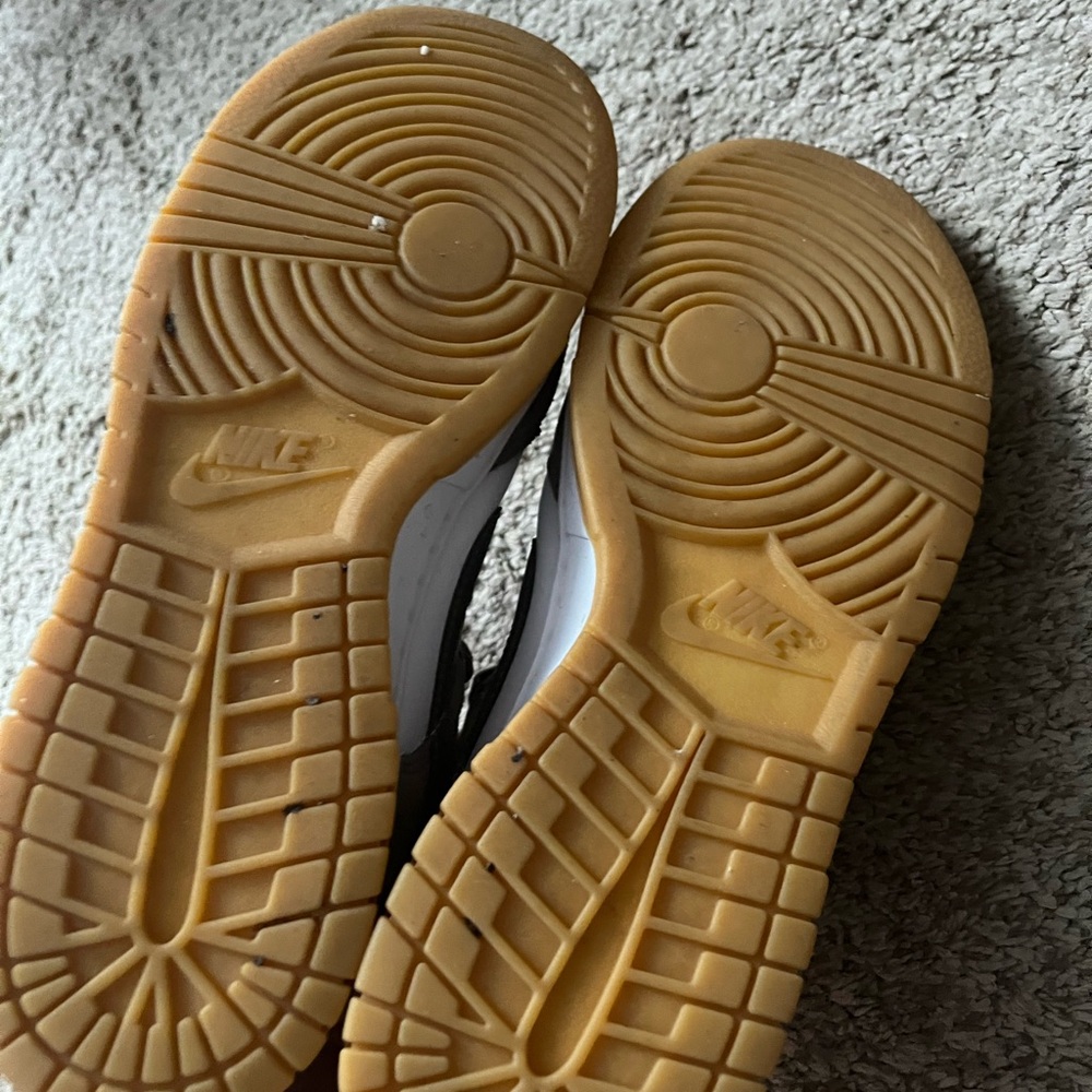 Nike Dunks - image 6